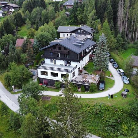 Blue Mountain Hotel Afritz Bagian luar foto
