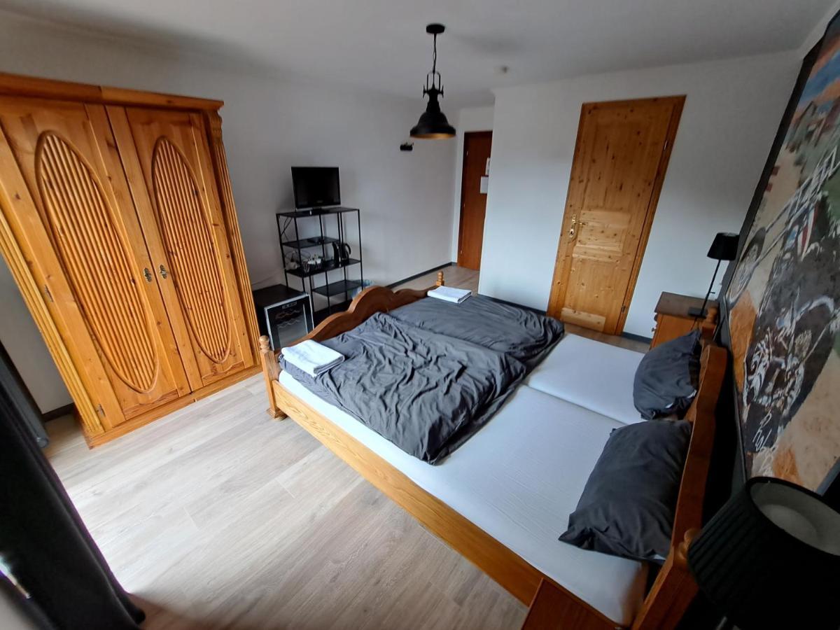 Blue Mountain Hotel Afritz Bagian luar foto