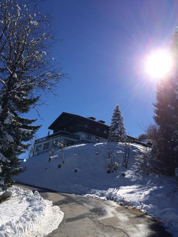 Blue Mountain Hotel Afritz Bagian luar foto